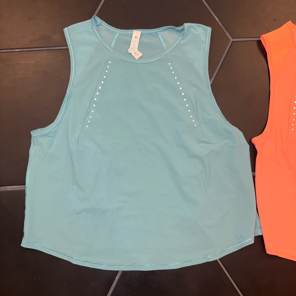 Lululemon light blue top
